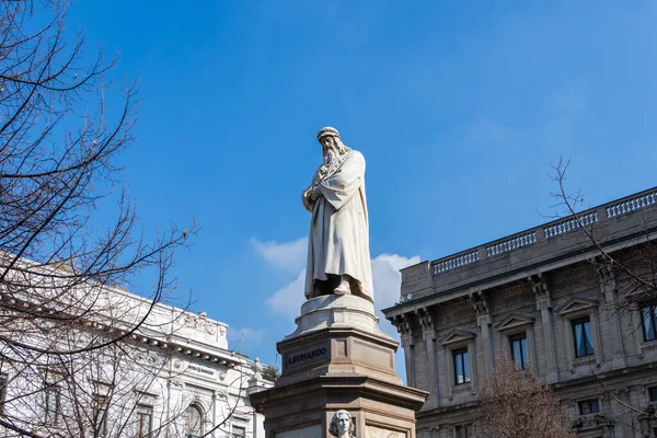 Monument Till Leonardo Vinci Milano Italien — Stockfoto