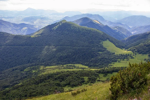 斯洛伐克一座山的壮丽景色 — 图库照片