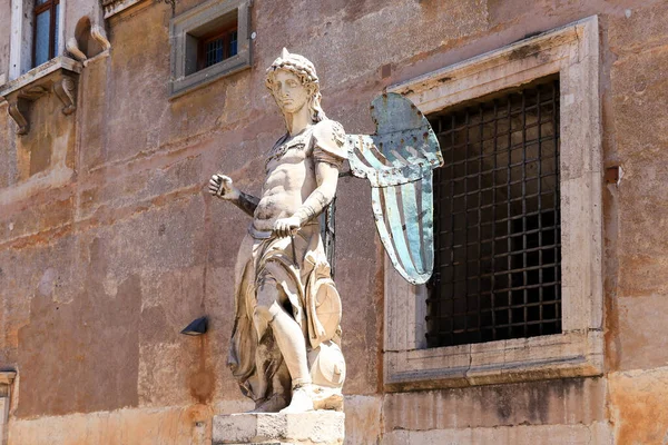 Estatua Del San Miguel Esculpida Por Raffaello Montelupo Roma Italia — Foto de Stock