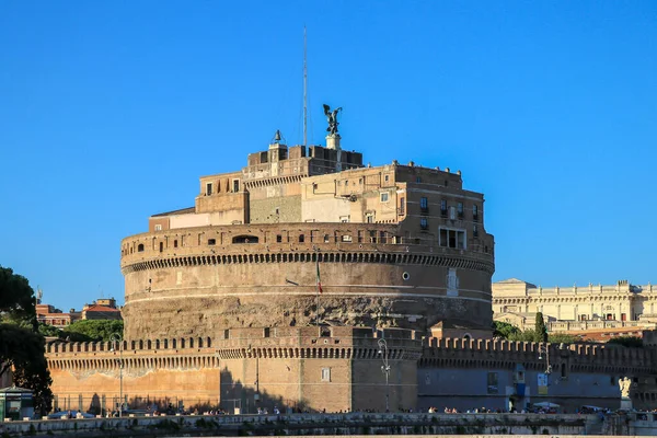 ローマ イタリア 2017年7月1日 イタリア ローマの有名なサンタンジェロ城の眺め — ストック写真