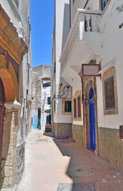 Essaouira Fas'ta Medine'de dar sokaklarında