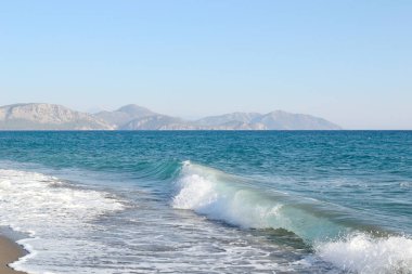 Fırtına başında deniz manzarası