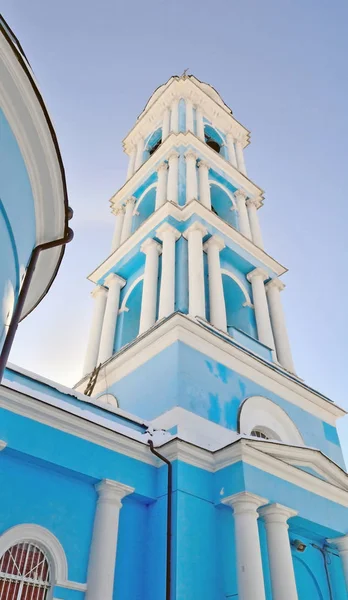 俄罗斯, 莫斯科地区, 诺格斯克, 伊皮法尼大教堂的钟楼 — 图库照片