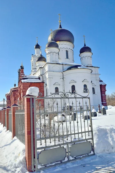 Tikhvin 神的母亲的寺庙在俄国, Nogin — 图库照片