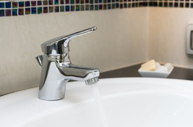 Lüks krom musluk lavabo 