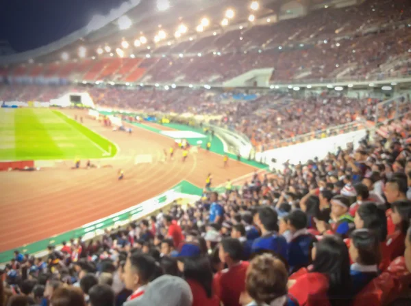 Multitud de espectadores en el estadio —  Fotos de Stock