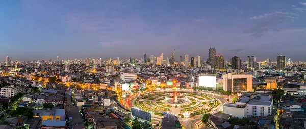 Panorama der stadtlandschaft bangkoks — Stockfoto