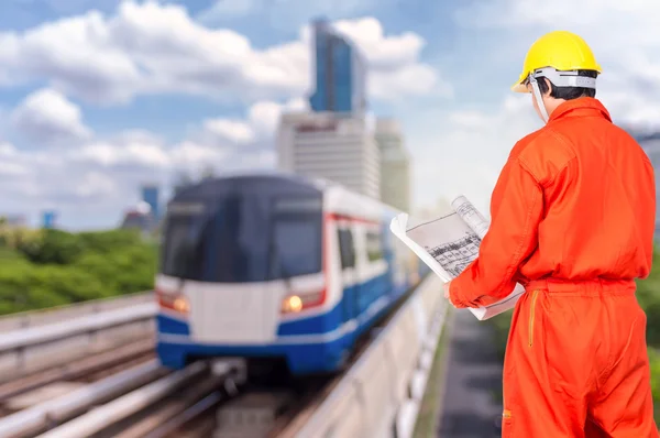 Portrait of Asian engineers — Stock Photo, Image