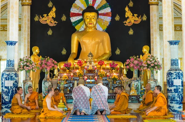 Phra samut chedi templo en Samutprakan — Foto de Stock