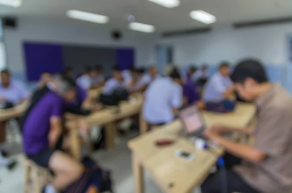 Professor e estudar na sala de aula — Fotografia de Stock