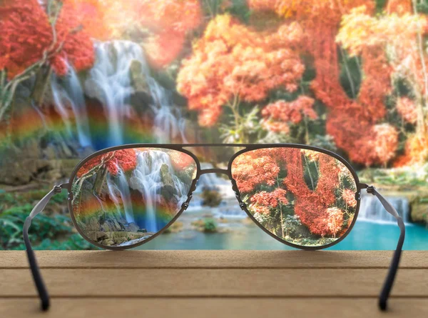 Şelale kavramsal görüntü 