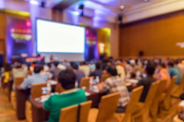 Konferans salonunun soyut bulanık fotoğraf 