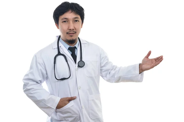 Porträt eines asiatischen Arztes — Stockfoto