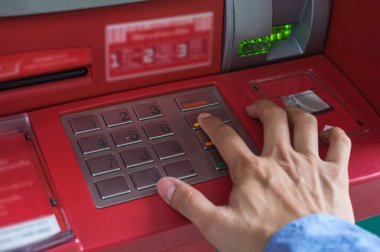 Atm Epp klavye tuşuna basarak eller