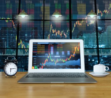 Bilgisayar dizüstü bilgisayar ile çalışma alanı 