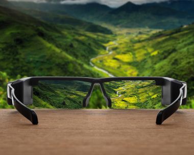 Manzara gözlük lens duruldu. 