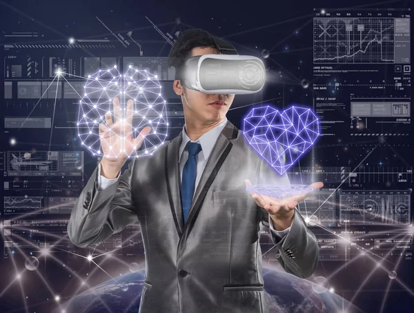 Hombre con realidad virtual —  Fotos de Stock