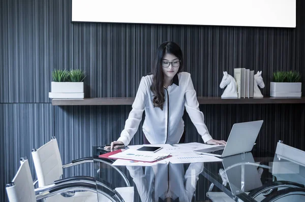 Asian businesswoman working in office