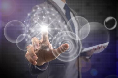 İşadamı işaretleme sanal ekran 