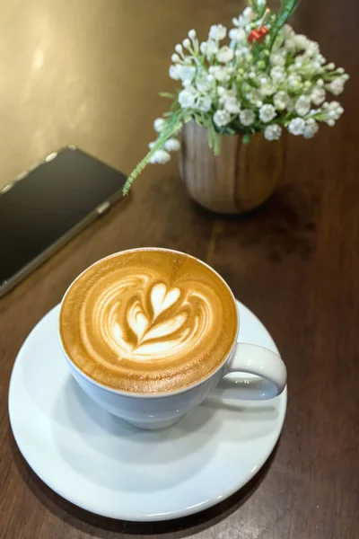 Tazas de café en la mesa — Foto de Stock