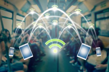 Akıllı telefonlar treniyle yolcu