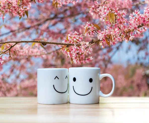 Two happy cups — Stock Photo, Image