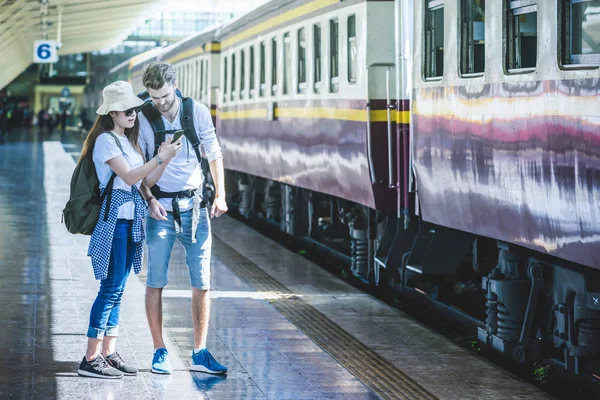 Gezginler dijital harita isteyen