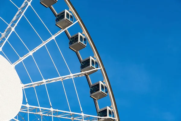 dönme dolap bir parçası 