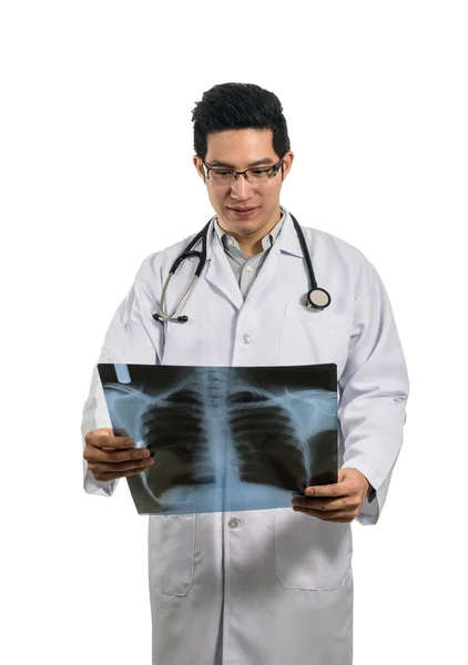 Азіатський лікаря бачити Плівка рентгенівська — стокове фото