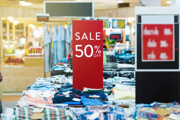 Verkauf 50% Rabatt auf Mock Up Werbung — Stockfoto