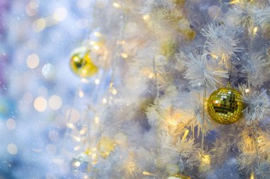 Noel ağacı arka plan soyut bulanık bokeh, Noel ve yeni yıl kutlama kavram üzerinde