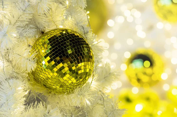 New Year Eve Julgran Med Bollen Småsak Vintern Dekoration Xmas — Stockfoto