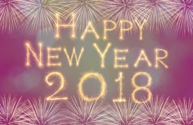 Mutlu yeni yıl 2018 üzerinde havai fişek koyu arka plan, kutlama ve tebrik kartları konsepti ile ışıltı havai fişek ile yazılı