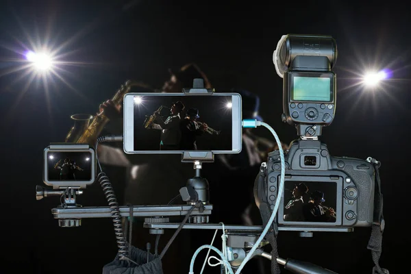 Professional Set Camera Smart Mobile Phone Action Camera Tripod Musician — Stock Photo, Image
