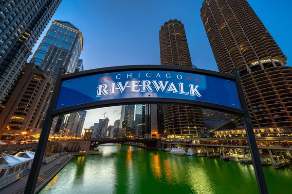 Landmark Chicago Riverwalk Label Cityscape River Side Twilight Time United — Stock Photo, Image