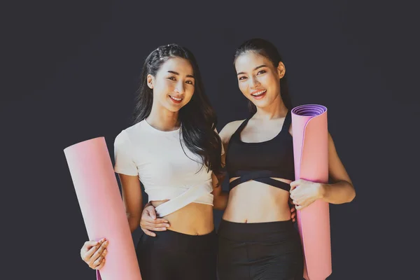 Portrait Couple Mujeres Asiáticas Deportivas Pie Sonriente Con Ropa Sudor — Foto de Stock