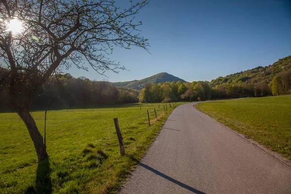 Bate Country Road Lake Kanalski Vrh Eslovenia — Foto de Stock