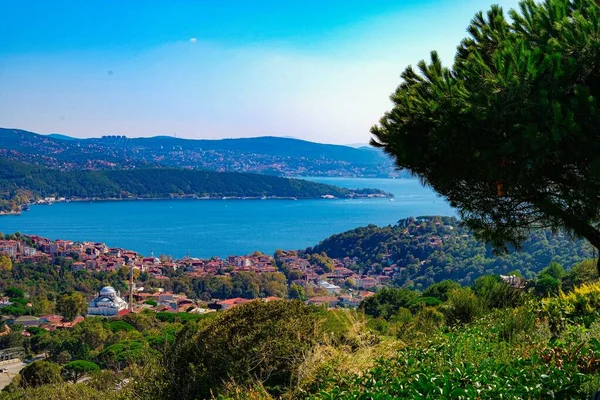 View of istanbul sariyer district — Stock Photo, Image