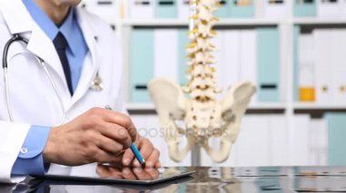 Doktor tablet bilgisayar, tıbbi kavramı ile