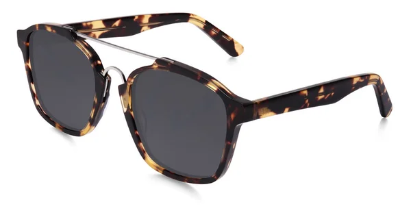 Сонцезахисні окуляри плямисто-коричневі ізольовані на білому тлі — стокове фото