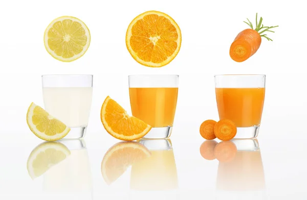 Naranja, limón, zanahoria, jugo en vaso aislado sobre blanco. Sanidad — Foto de Stock