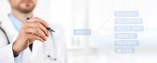 Arzt-Touchscreen mit Stift medizinisches Gesundheitskonzept — Stockfoto