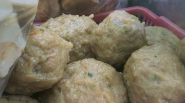 Penthol Corah, düşük fiyata ama eşsiz bir tadı olan bir köfte çeşidi.