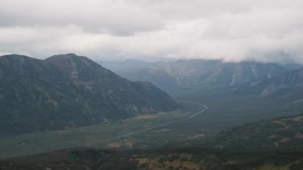 Осінній краєвид Камчатки. — стокове відео