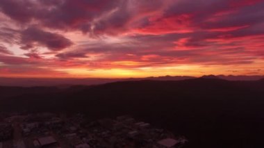 güzel renkli gün batımı