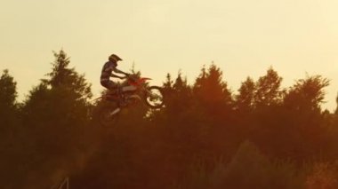 Motocross rider sürme fmx motosiklet