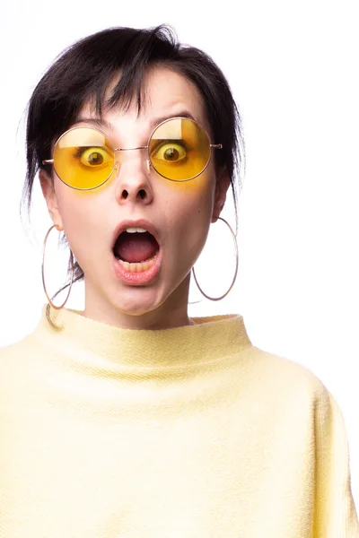 Beautiful Girl Yellow Glasses Yellow Sweater — 스톡 사진