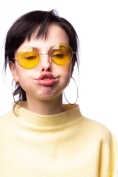 Beautiful Girl Yellow Glasses Yellow Sweater — 스톡 사진