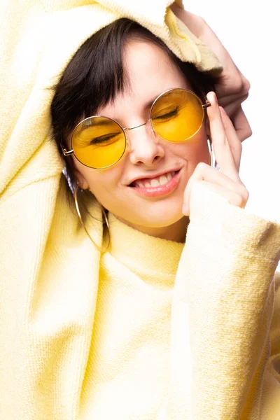 Beautiful Girl Yellow Glasses Yellow Sweater — 스톡 사진