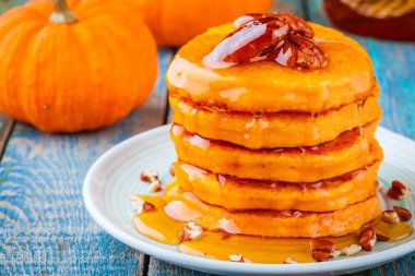 Bal ve cevizli kabak krep